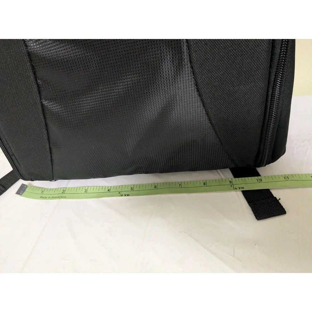 NWT - Ultimaxx Professional Backpack for Digital Camera/Camcorder UM-BP100